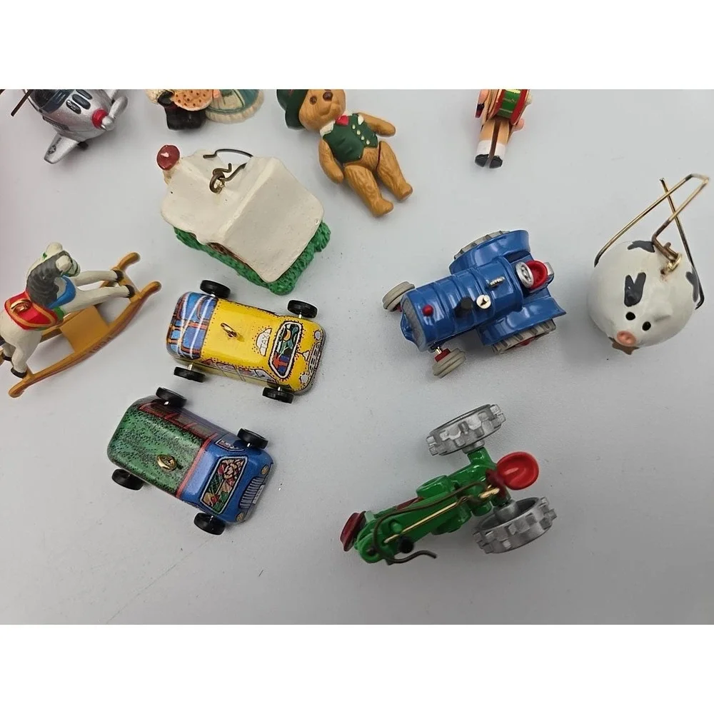 Vintage Hallmark Keepsake miniature ornaments Lot 1990s Holiday‎ Christmas